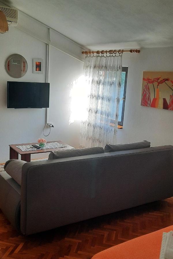 Apartments By The Sea Kali, Ugljan - 8202 المظهر الخارجي الصورة